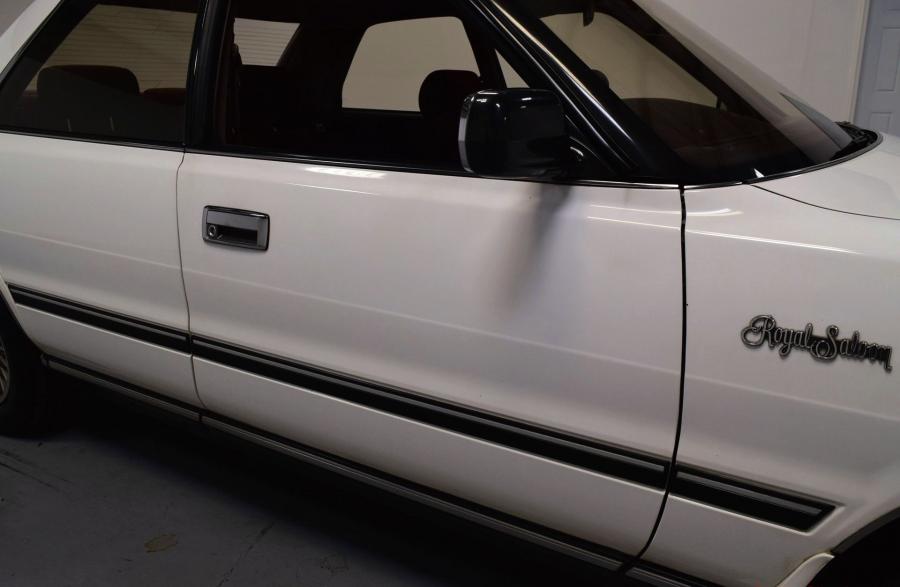 Детали экстерьера Toyota Crown Royal Saloon Super Charger Hardtop (MS137) 1991 года  (фото 15 из 98)